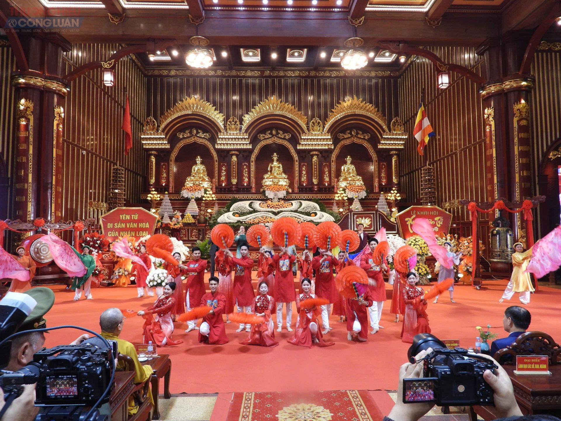 Chương tr&igrave;nh văn nghệ ch&agrave;o mừng lễ Khai hội Xu&acirc;n Y&ecirc;n Tử 2026