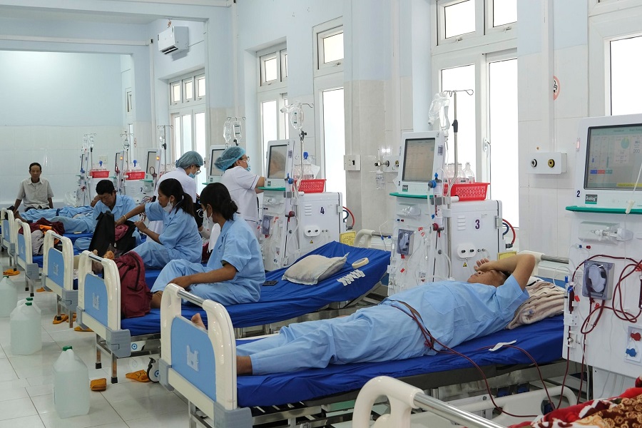 Lâm Đồng: Máy chạy thận về vùng biên - Hành trình chữa bệnh không còn xa xôi