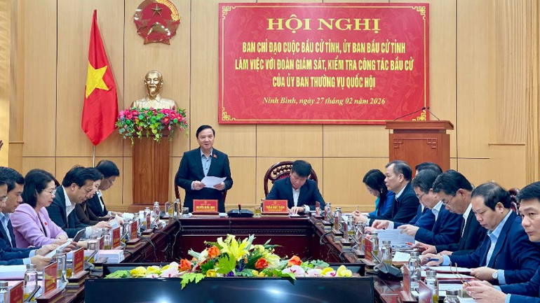 Phó Chủ tịch Quốc hội Nguyễn Khắc Định kiểm tra công tác chuẩn bị bầu cử tại Ninh Bình