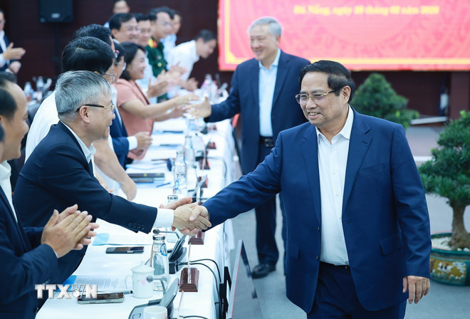 Thủ tướng Phạm Minh Chính làm việc với Ban Thường vụ Thành uỷ Đà Nẵng về tình hình phát triển kinh tế-xã hội. (Ảnh: Dương Giang/TTXVN) Thủ tướng Phạm Minh Chính làm việc với Ban Thường vụ Thành uỷ Đà Nẵng về tình hình phát triển kinh tế-xã hội. (Ảnh: Dương Giang/TTXVN)