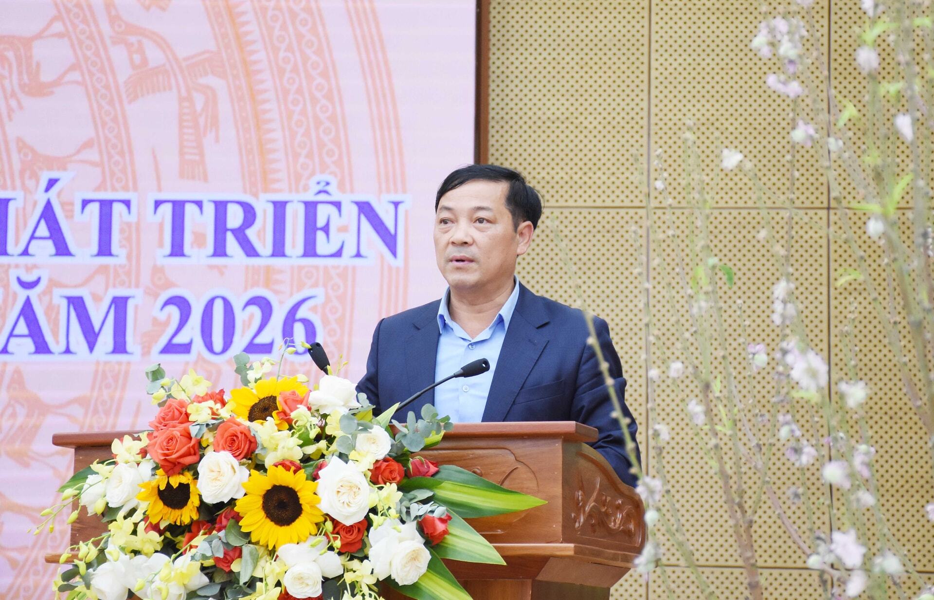 Ủy vi&ecirc;n Ban Thường vụ Tỉnh ủy, Ph&oacute; Chủ tịch Thường trực UBND tỉnh L&ecirc; Trọng Y&ecirc;n nhấn mạnh L&acirc;m Đồng mong muốn tiếp tục nhận được sự đồng h&agrave;nh của đội ngũ ph&oacute;ng vi&ecirc;n, nh&agrave; b&aacute;o trong h&agrave;nh tr&igrave;nh ph&aacute;t triển