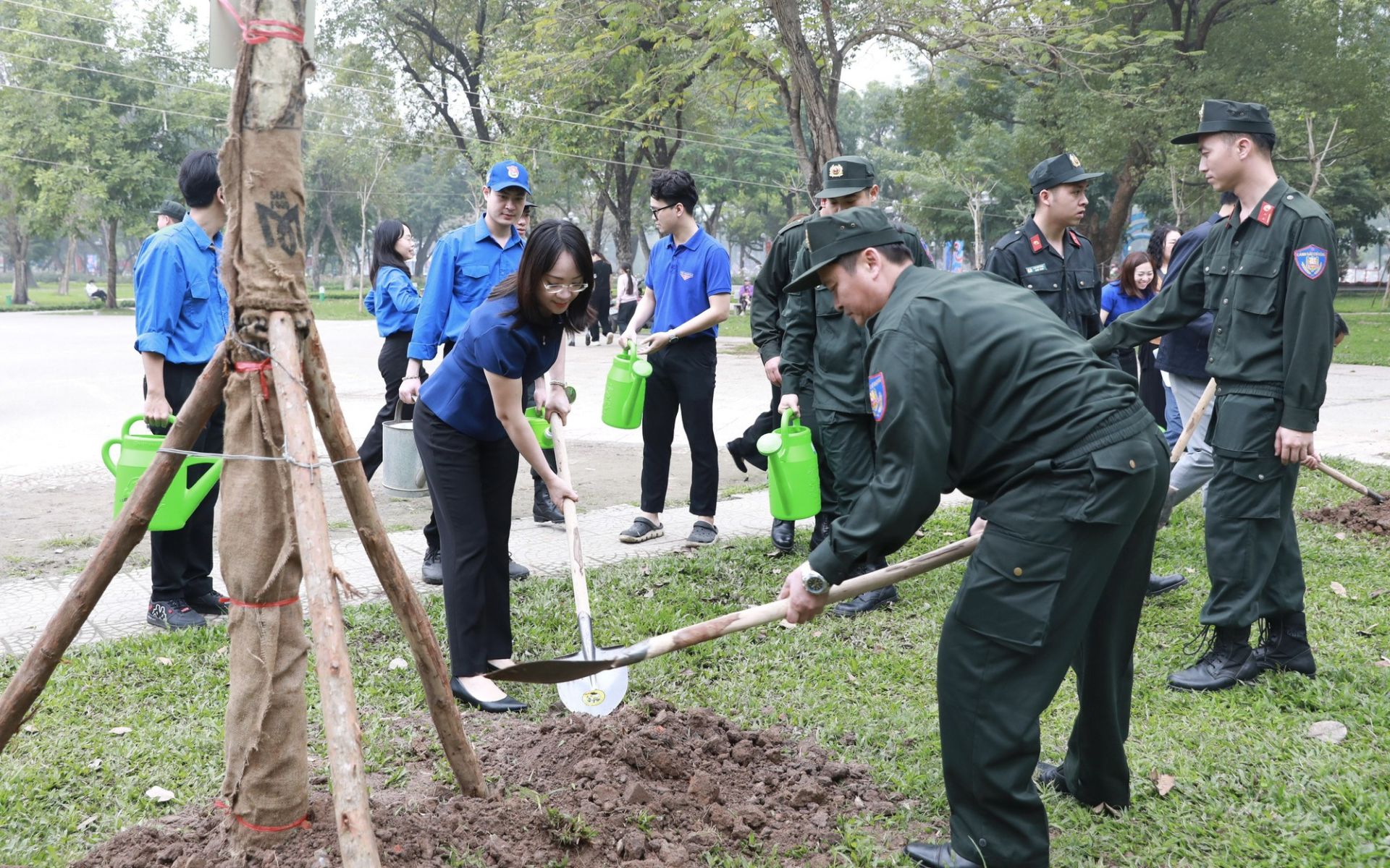 Tuổi trẻ phường Hai Bà Trưng ra quân Tháng Thanh niên 2026, lan tỏa tinh thần “Đời đời nhớ ơn Bác Hồ”
