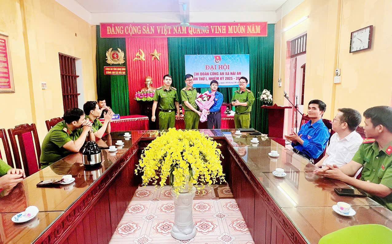 đo&agrave;n vi&ecirc;n