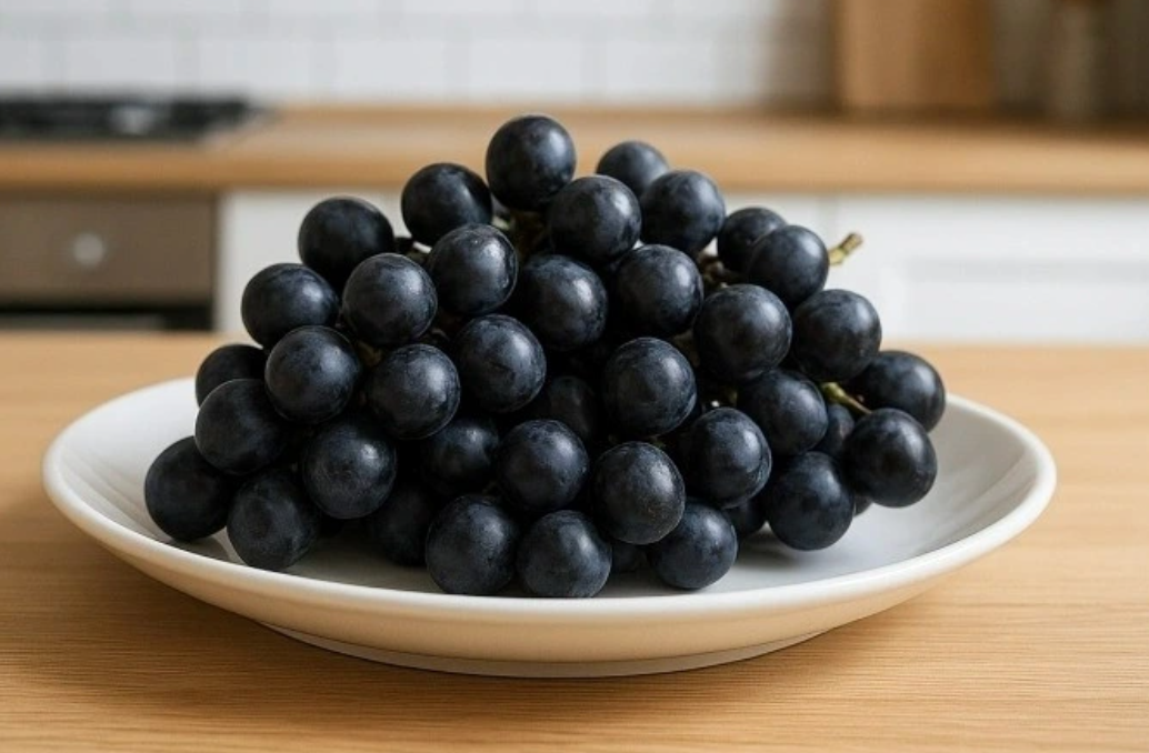 Nhỏ bé, đen bóng nhưng là “trợ thủ” cho não bộ và làn da