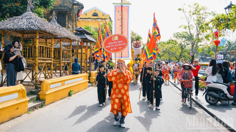 Hội An rộn ràng Lễ hội Nguyên Tiêu - Gìn giữ mạch nguồn di sản trong nhịp sống đương đại