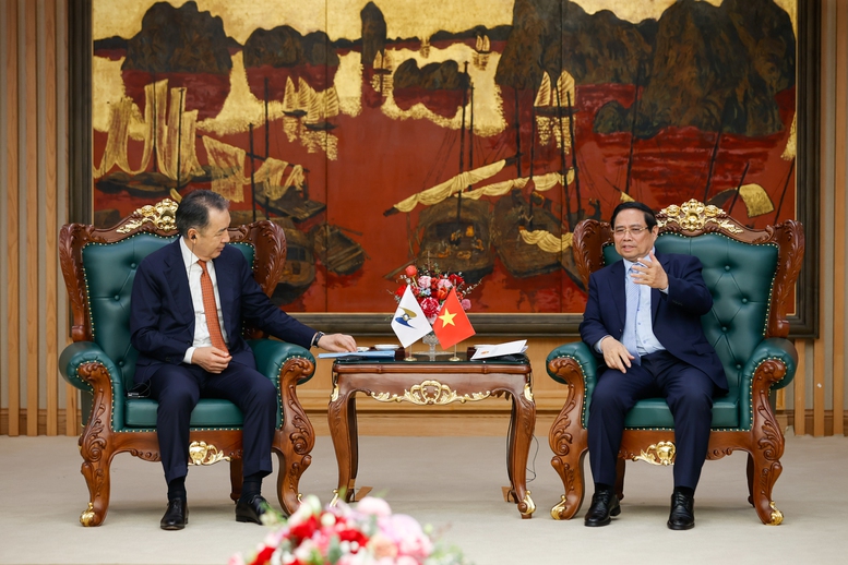 Thủ tướng cho rằng cần tiếp tục thúc đẩy quan hệ Việt Nam – EAEU với các hiệp định, dự án hợp tác cụ thể; khai thác tốt hơn Hiệp định Thương mại tự do giữa Việt Nam và EAEU - Ảnh: VGP/Nhật Bắc Thủ tướng cho rằng cần tiếp tục thúc đẩy quan hệ Việt Nam – EAEU với các hiệp định, dự án hợp tác cụ thể; khai thác tốt hơn Hiệp định Thương mại tự do giữa Việt Nam và EAEU - Ảnh: VGP/Nhật Bắc