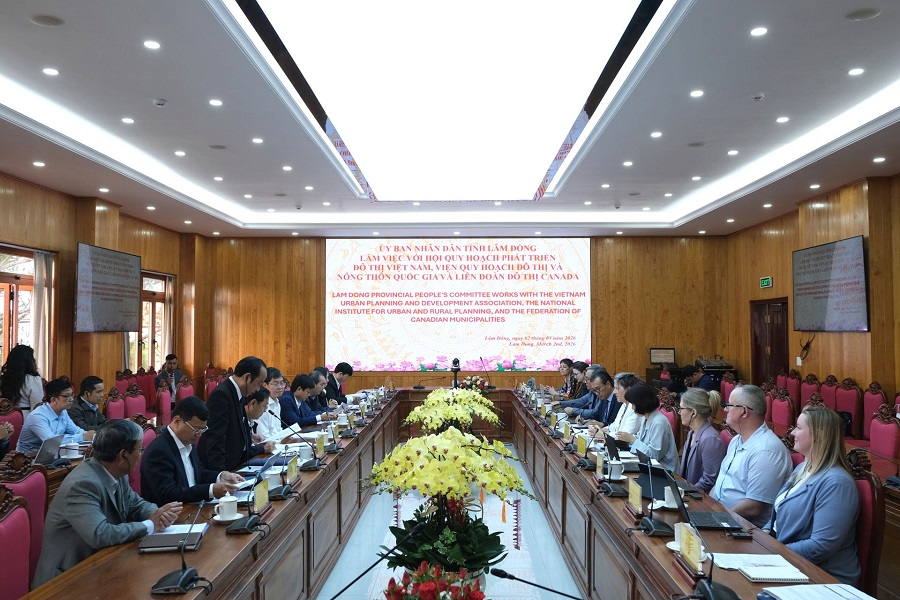 Lâm Đồng tăng cường hợp tác với Canada nâng cao năng lực đô thị thích ứng biến đổi khí hậu