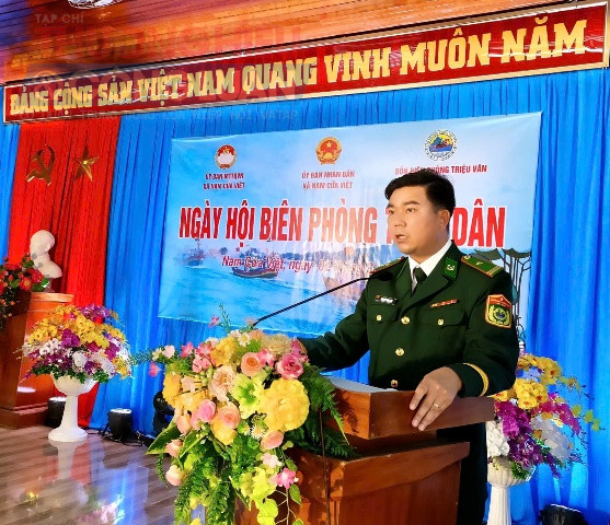 Thiếu tá Nguyễn Văn Sáu phát biểu. Thiếu tá Nguyễn Văn Sáu phát biểu.