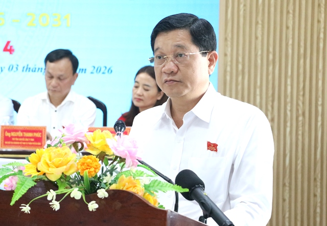 Ủy vi&ecirc;n thường vụ - Ph&oacute; Chủ tịch Thường trực HĐND TP. Đ&agrave; Nẵng Trần Phước Sơn tr&igrave;nh b&agrave;y chương tr&igrave;nh h&agrave;nh động trước cử tri.