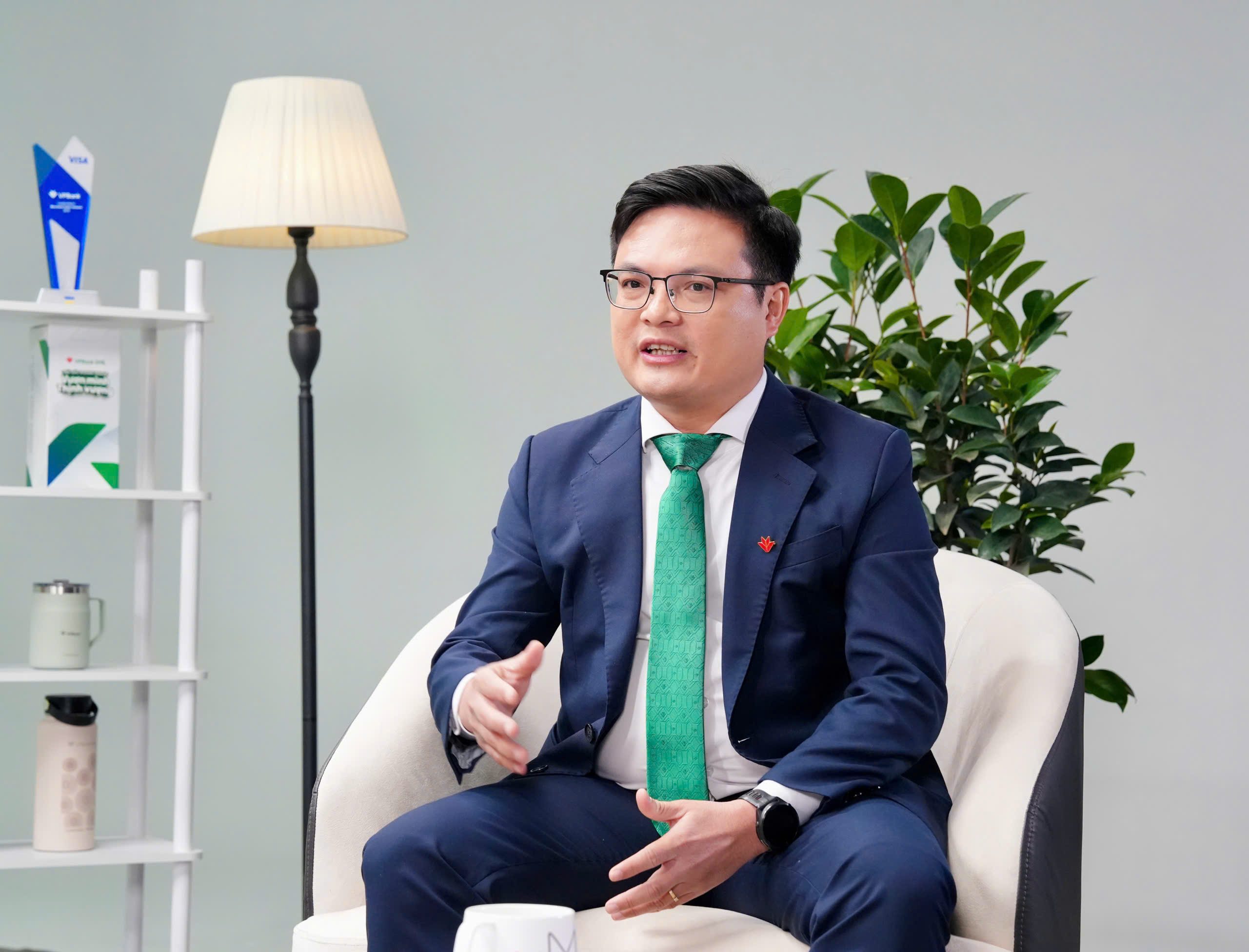 Ông Nhữ Văn Thanh - Giám đốc Trung tâm Số hóa & Giải pháp Thanh toán, VPBank SME chia sẻ những cách thức giúp doanh nghiệp vượt qua các chướng ngại Ông Nhữ Văn Thanh - Giám đốc Trung tâm Số hóa & Giải pháp Thanh toán, VPBank SME chia sẻ những cách thức giúp doanh nghiệp vượt qua các chướng ngại