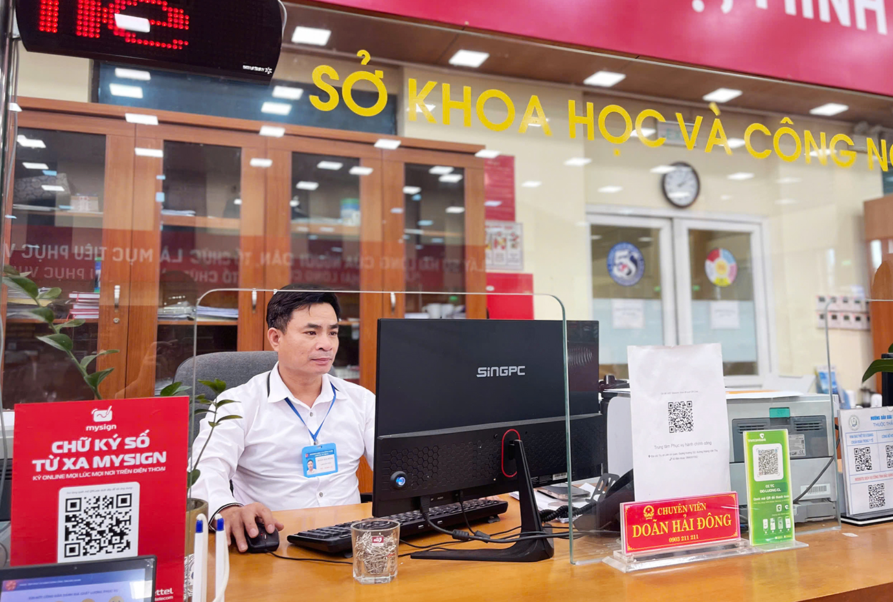 Bắc Ninh vươn lên Top 5 toàn quốc về chỉ số phục vụ người dân, doanh nghiệp