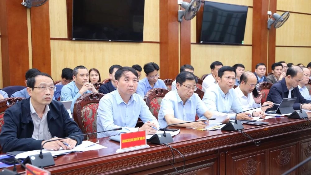 Các đại biểu tham dự hội nghị Các đại biểu tham dự hội nghị