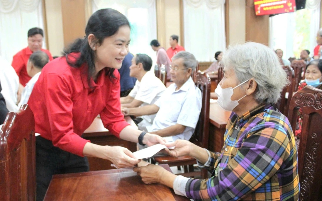 Chương trình hành động của Chủ tịch TƯ Hội Chữ thập đỏ Việt Nam: Nỗ lực hết mình vì sự phát triển bền vững của đất nước, vì hạnh phúc của nhân dân