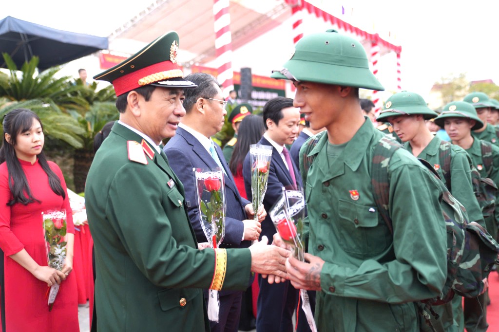 Đại tướng Phan Văn Giang dự Lễ giao nhận quân năm 2026 tại Cao Bằng