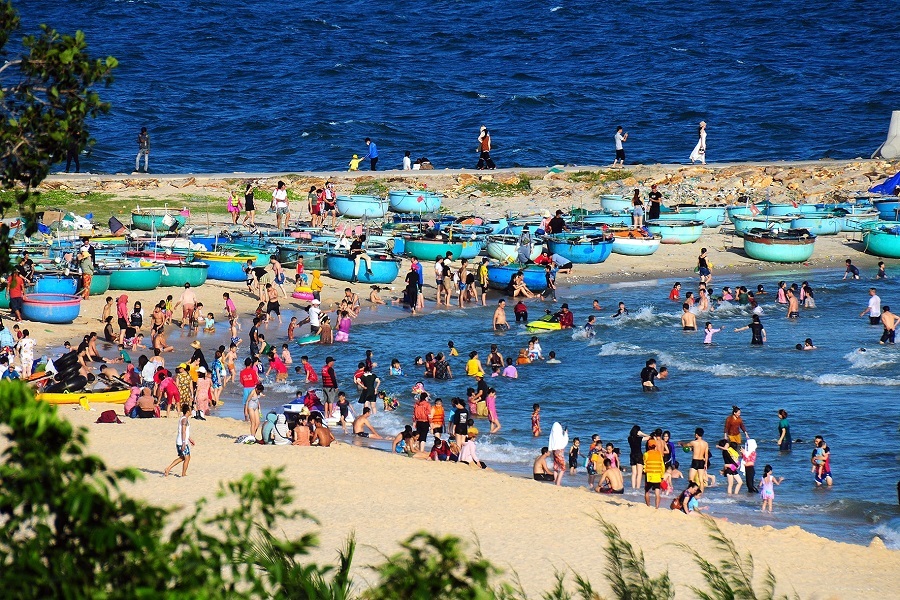 Du lịch biển của Lâm Đồng đã, đang thu hút nhiều du khách trong, ngoài nước