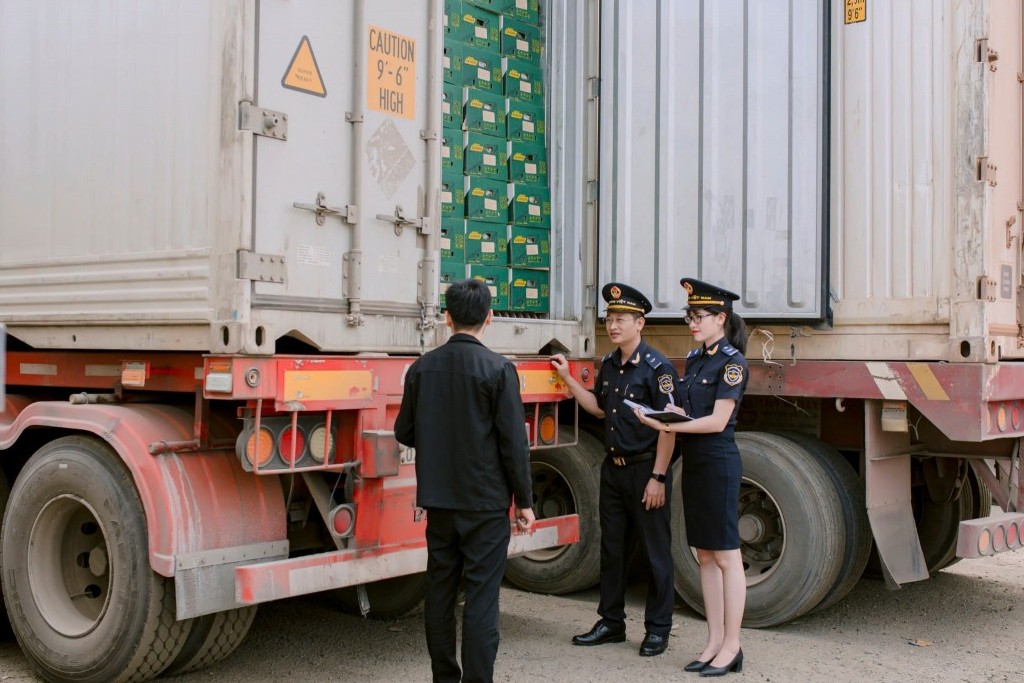 Hải quan khu vực XIII: Xử lý 9.359 tờ khai xuất nhập khẩu trong gần 2 tháng năm 2026