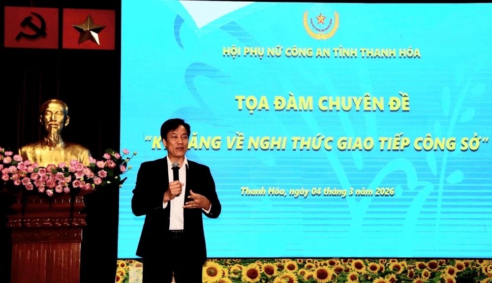Thanh Hóa: Tổ chức tọa đàm với chủ đề “Kỹ năng về nghi thức giao tiếp công sở”