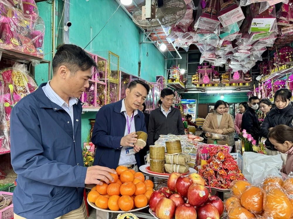 Thanh Hóa: Ra quân kiểm tra an toàn thực phẩm tại các khu di tích, lễ hội trọng điểm