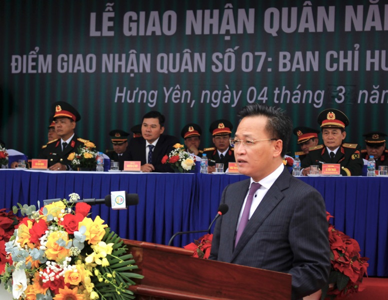 B&iacute; thư Tỉnh ủy tỉnh Hưng Y&ecirc;n Nguyễn Hữu Nghĩa ph&aacute;t biểu tại buổi lễ.