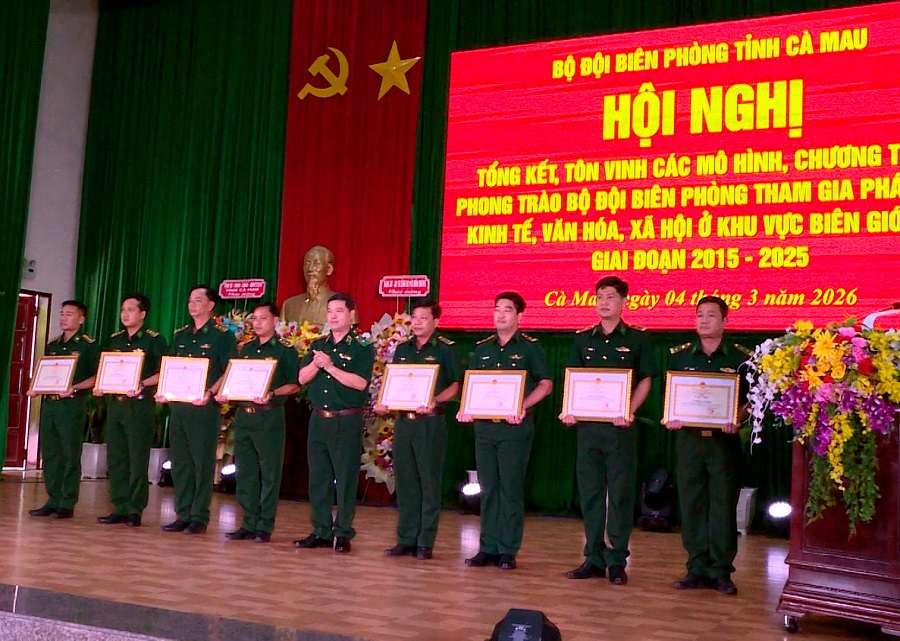 BĐBP Cà Mau tổng kết 10 năm tham gia phát triển kinh tế - xã hội khu vực biên giới