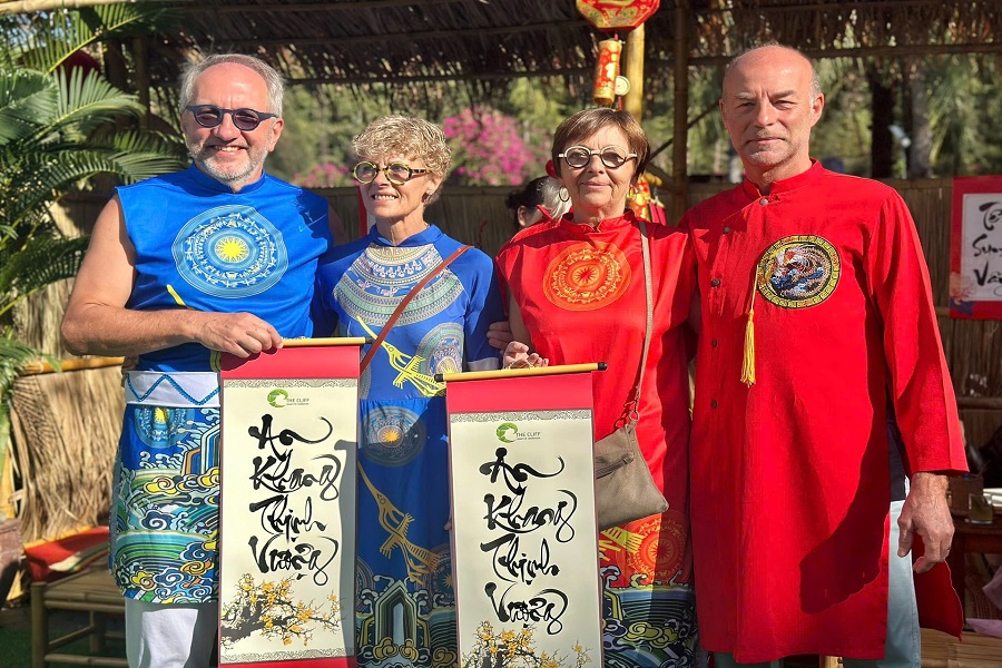 Lượng du kh&aacute;ch quốc tế tham quan Mũi N&eacute; ng&agrave;y c&agrave;ng đ&ocirc;ng khi được tiếp cận th&ocirc;ng tin du lịch tr&ecirc;n nền tảng số r&otilde; r&agrave;ng