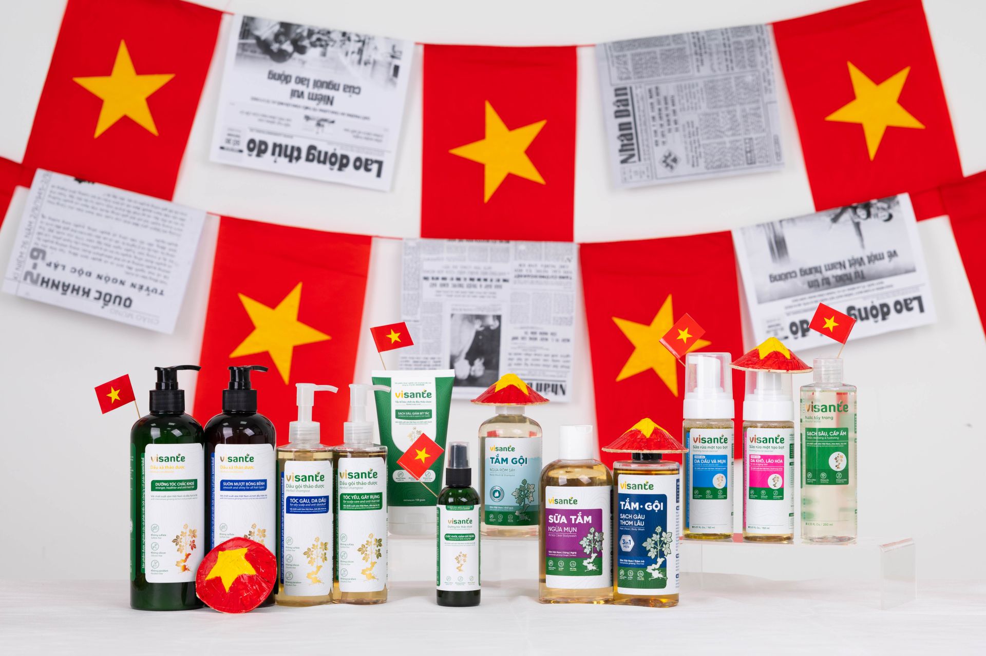 C&aacute;c d&ograve;ng sản phẩm chăm s&oacute;c c&aacute; nh&acirc;n của thương hiệu Visante được ph&aacute;t triển từ tinh chất s&acirc;m Việt v&agrave; thảo dược bản địa