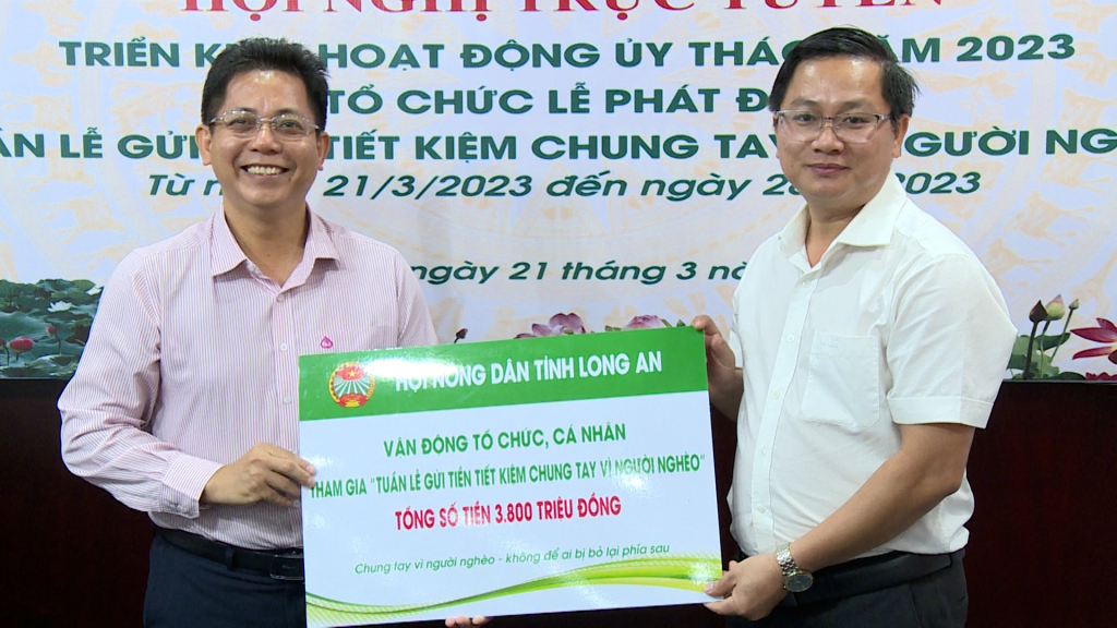 Tây Ninh phát động ’Tuần lễ gửi tiền tiết kiệm, chung tay vì người nghèo’