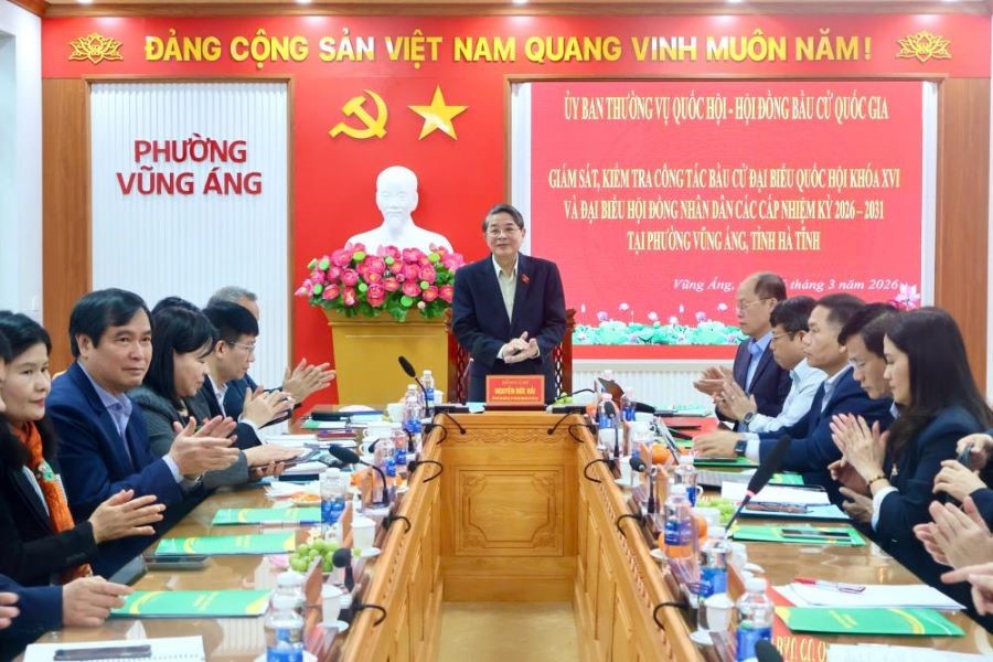 Phó Chủ tịch Quốc hội Nguyễn Đức Hải kiểm tra công tác bầu cử tại Hà Tĩnh