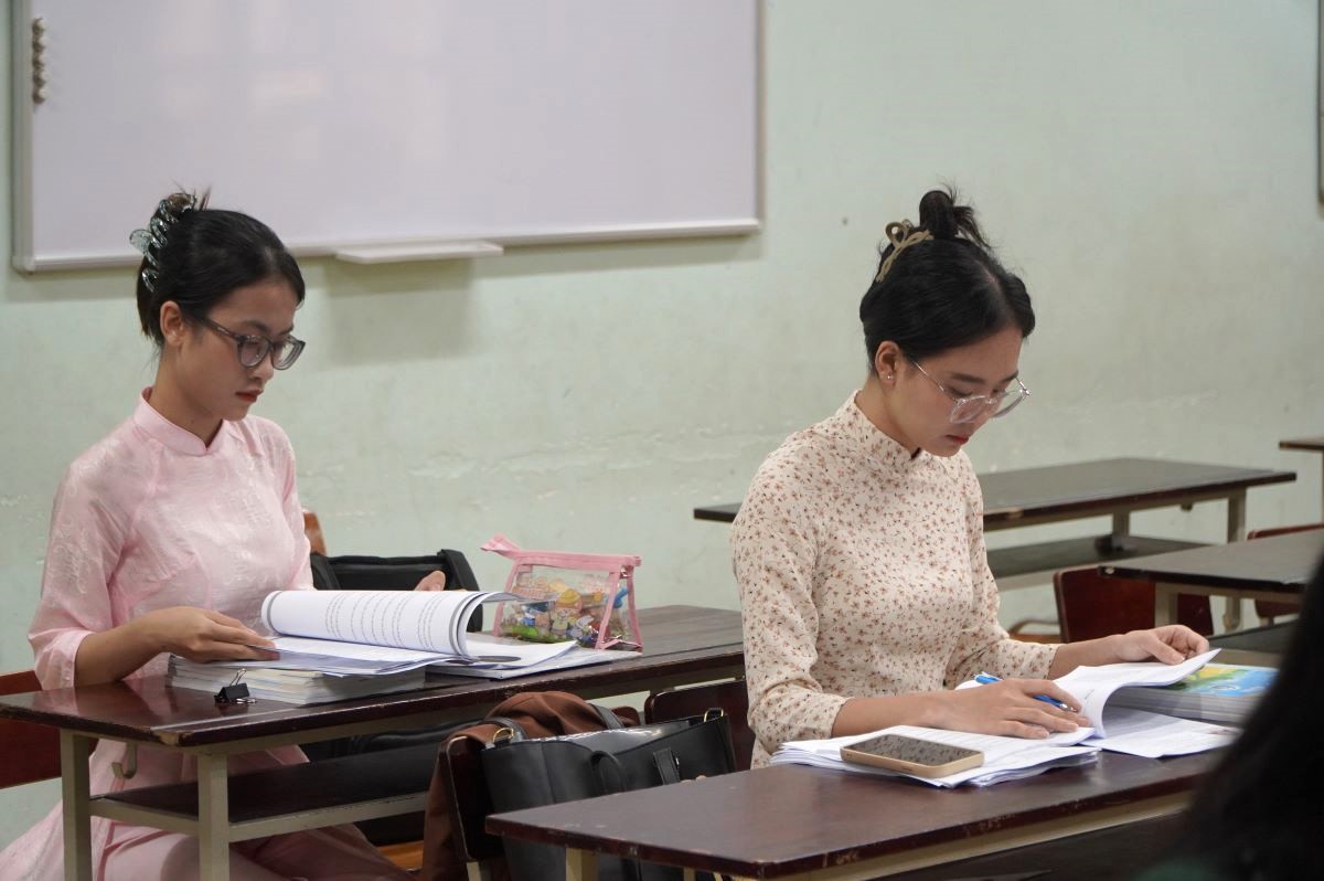 Ứng vi&ecirc;n dự thi tuyển gi&aacute;o vi&ecirc;n ở TP. HCM hồi th&aacute;ng 9/2025