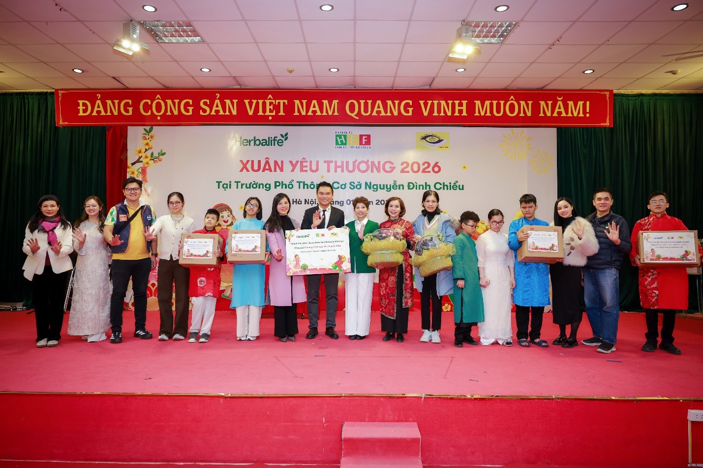 Herbalife Việt Nam tiếp tục tổ thức “Xuân Yêu Thương” 2026 cho trẻ em và người cao tuổi có hoàn cảnh khó khăn