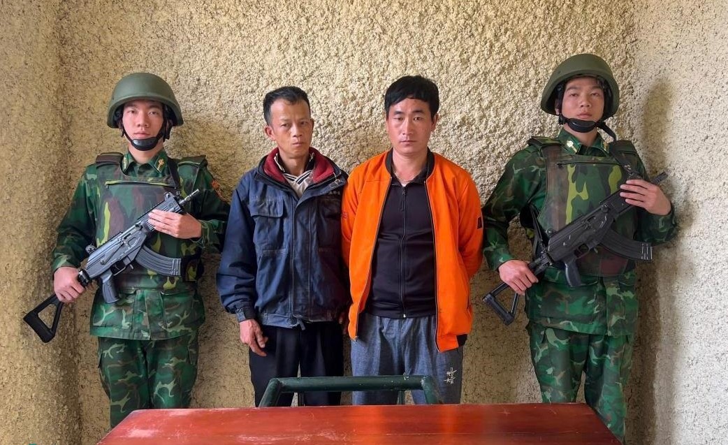 Điện Biên: Bắt giữ 2 đối tượng tổ chức đưa đón người nhập cảnh trái phép