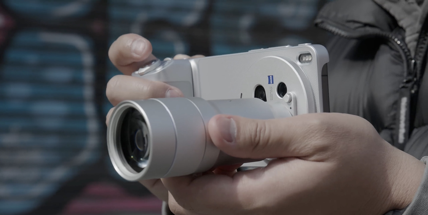 Vivo X300 Ultra bước đột phá với hệ thống camera kép 200MP và chống rung chuẩn chuyên nghiệp