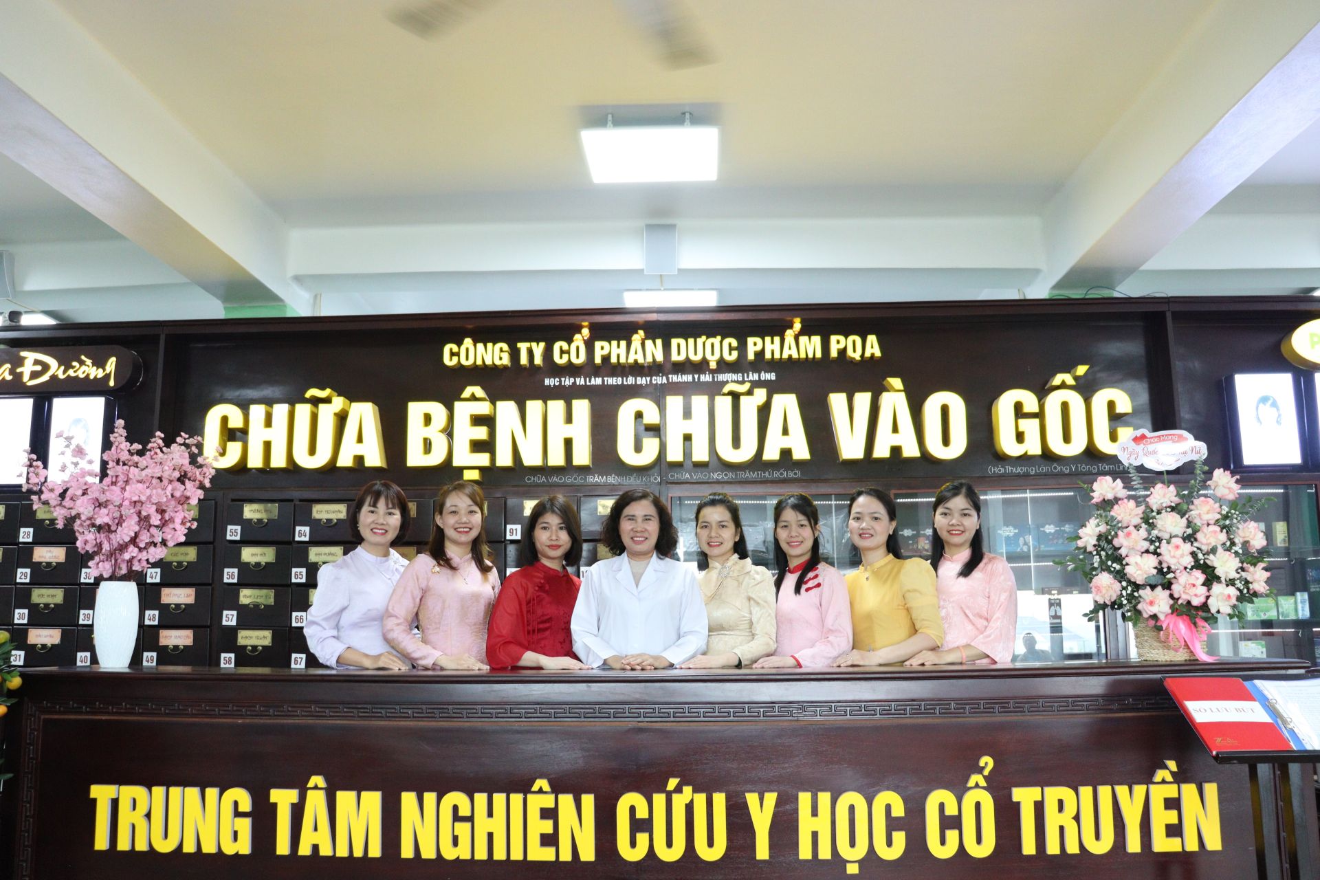 Sự gần gũi, ch&acirc;n th&agrave;nh của b&agrave; cũng l&agrave; điều khiến nhiều nh&acirc;n vi&ecirc;n cảm thấy gắn b&oacute; với PQA.