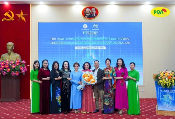 Được trao Chứng nhận Doanh nh&acirc;n Khoa học & C&ocirc;ng nghệ, Doanh nh&acirc;n Khởi nghiệp S&aacute;ng tạo cấp Nh&agrave; nước