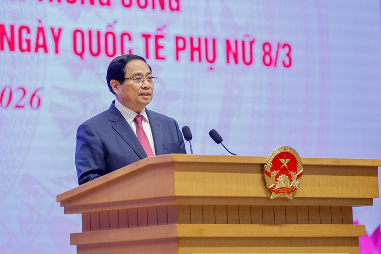 Phụ nữ Việt Nam: Giữ lửa truyền thống - Tự tin hội nhập - Kiến tạo tương lai