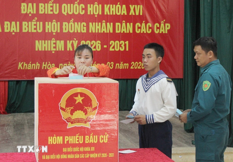 Khánh Hòa: Cử tri ở đặc khu Trường Sa nô nức đi bầu cử sớm