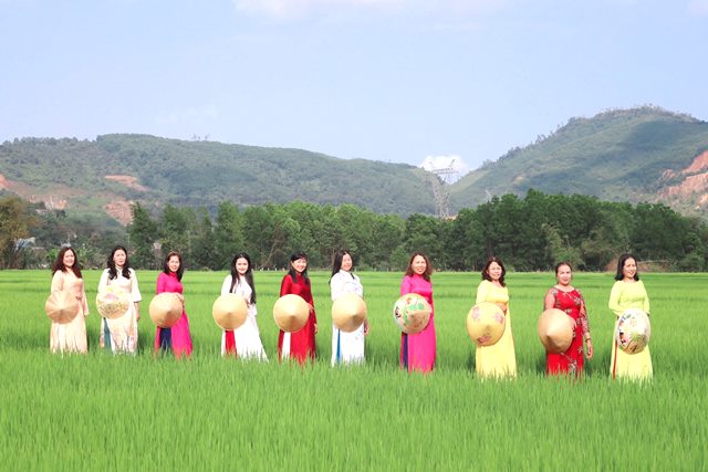 Hội LHPN x&atilde; B&agrave; N&agrave; &ndash; TP. Đ&agrave; Nẵng.