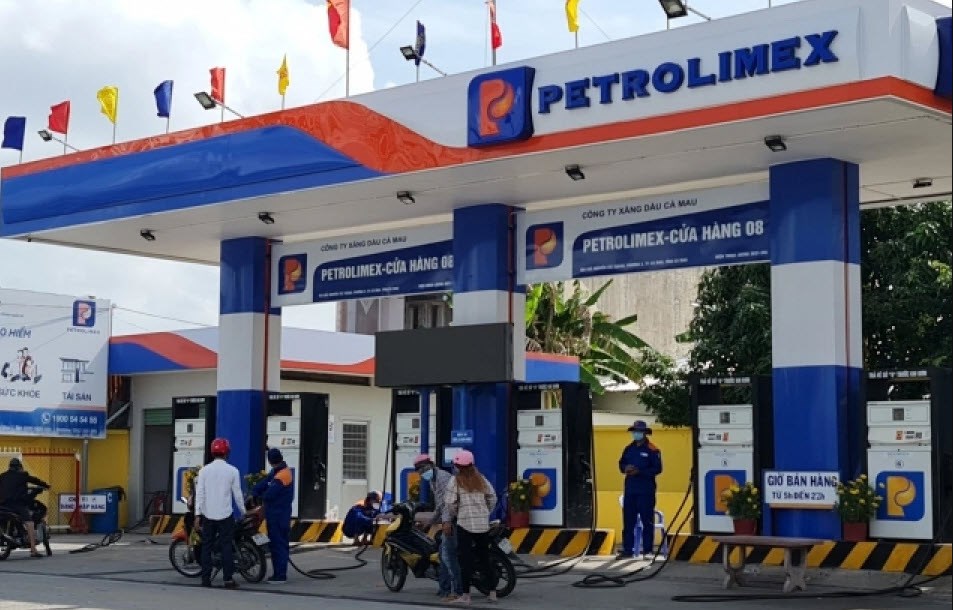 Đề xuất để doanh nghiệp tự công bố giá xăng dầu, bình ổn khi giá tăng từ 20%
