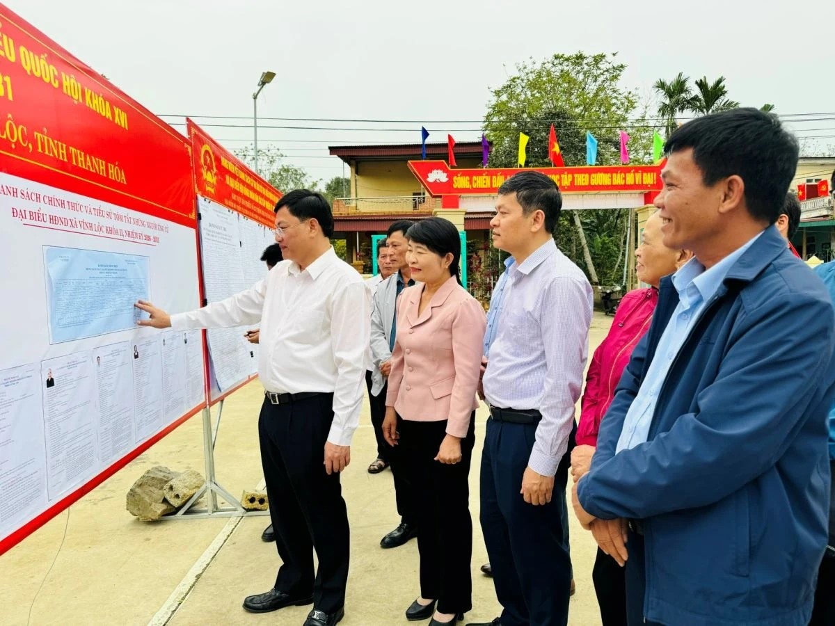 Phó Chủ tịch Thường trực UBND tỉnh Thanh Hóa kiểm tra công tác chuẩn bị bầu cử tại một số địa phương