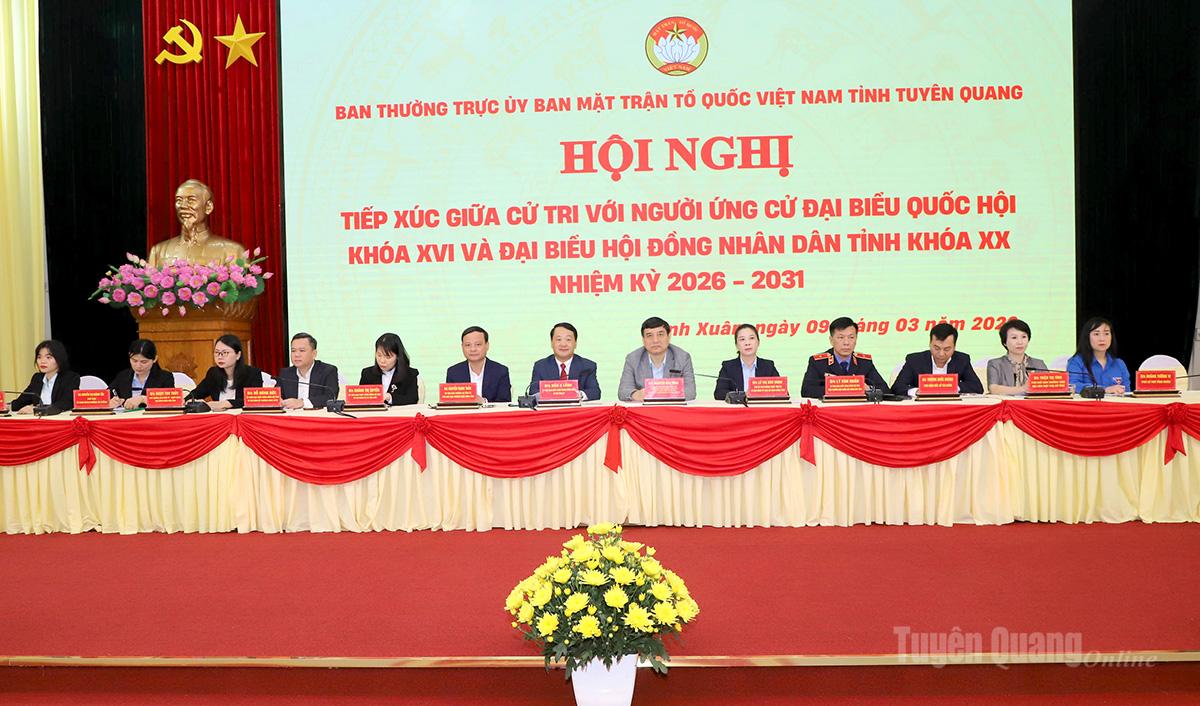 Tuyên Quang: Ứng cử viên đại biểu Quốc hội và HĐND tỉnh cam kết hành động vì sự phát triển toàn diện