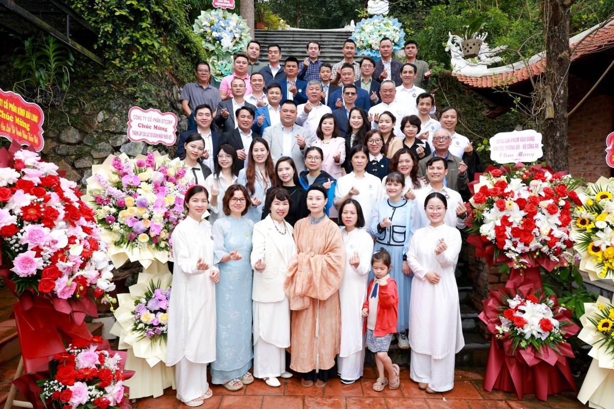 Theo c&aacute;c doanh nh&acirc;n tham dự sự kiện, xu hướng kết hợp giữa ph&aacute;t triển kinh doanh v&agrave; chăm s&oacute;c đời sống tinh thần đang ng&agrave;y c&agrave;ng được quan t&acirc;m tr&ecirc;n thế giới