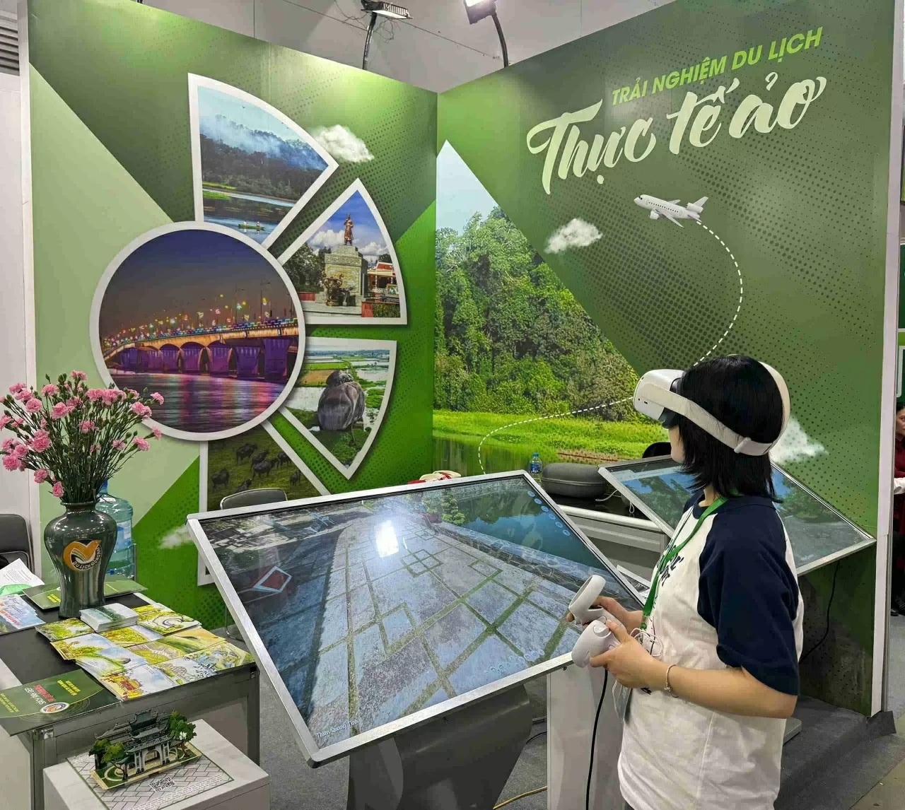 Khám phá Thủ đô qua hành trình “Du lịch xanh, trải nghiệm số”