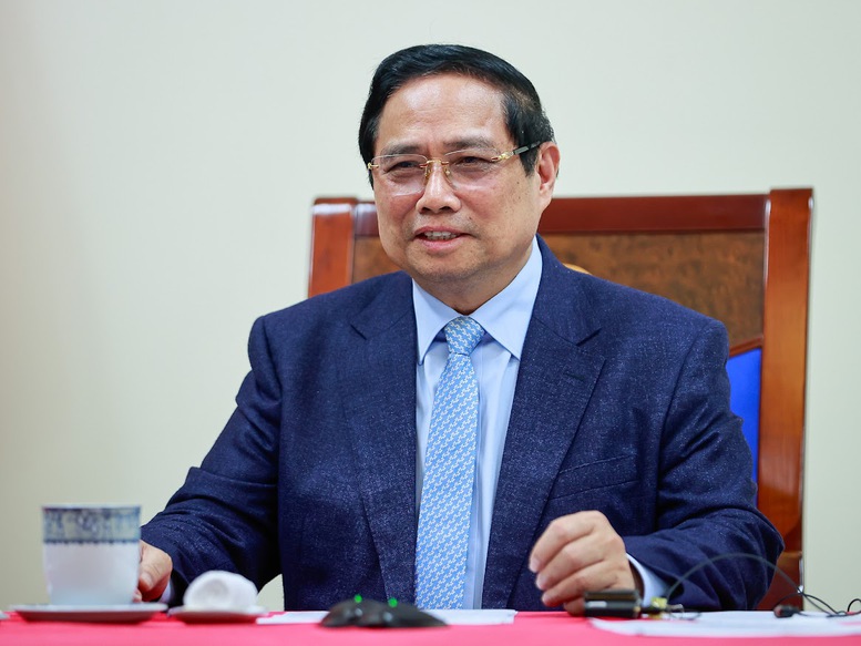 Thủ tướng Phạm Minh Chính điện đàm với Thủ tướng Kuwait: Nhất trí xem xét tiếp tục cung ứng dầu thô cho Việt Nam