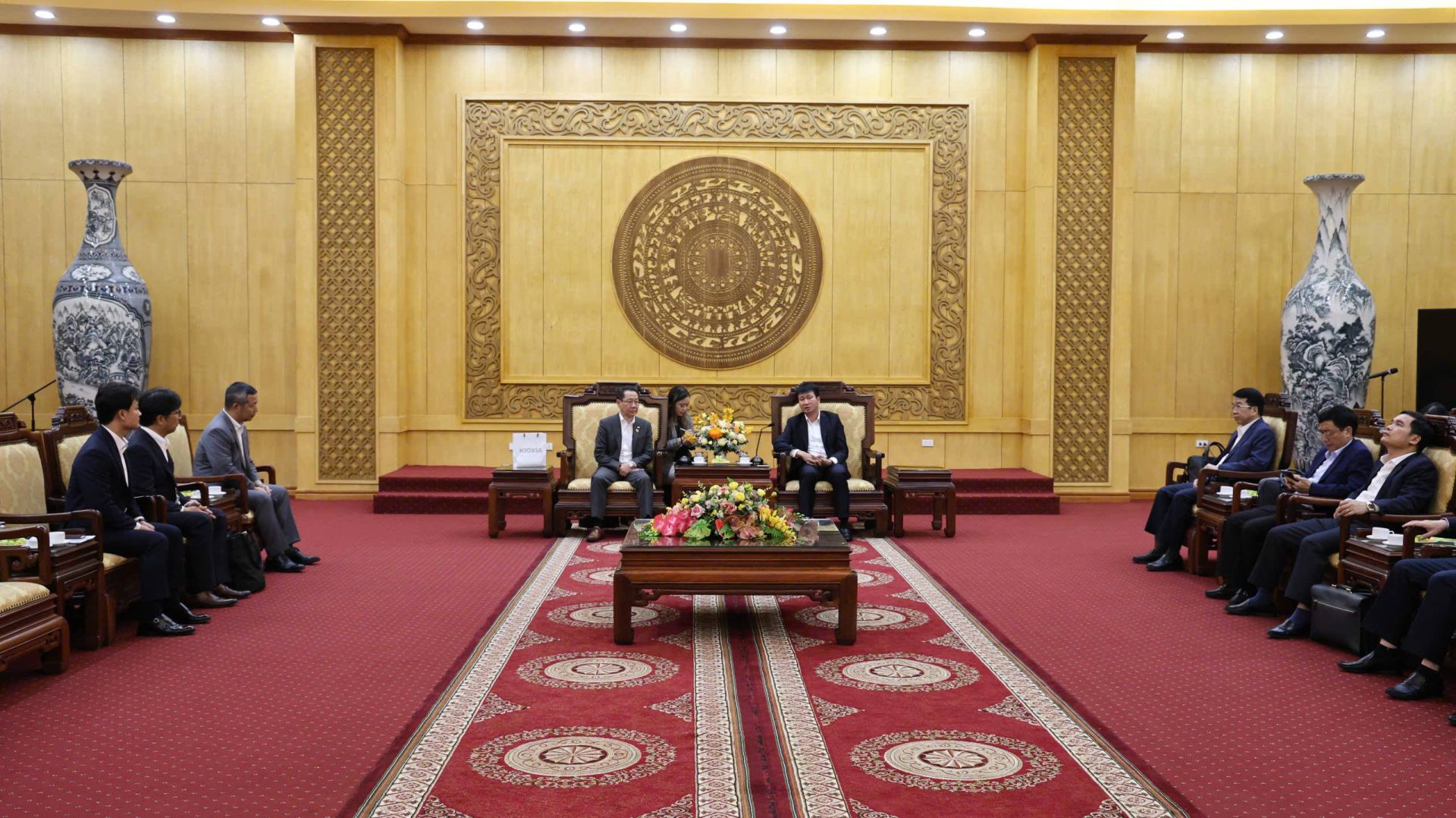 Lãnh đạo tỉnh làm việc với tập đoàn Lãnh đạo tỉnh làm việc với tập đoàn