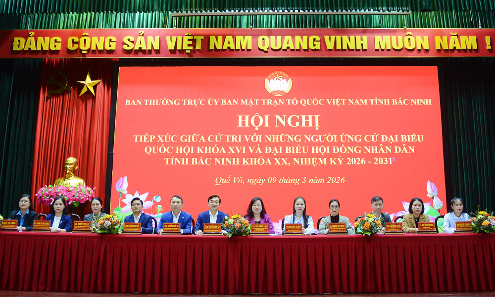 C&aacute;c ứng cử vi&ecirc;n đại biểu Quốc hội kh&oacute;a XVI v&agrave; đại biểu HĐND tỉnh nhiệm kỳ 2026-2031 tiếp x&uacute;c cử tri phường Quế V&otilde;.