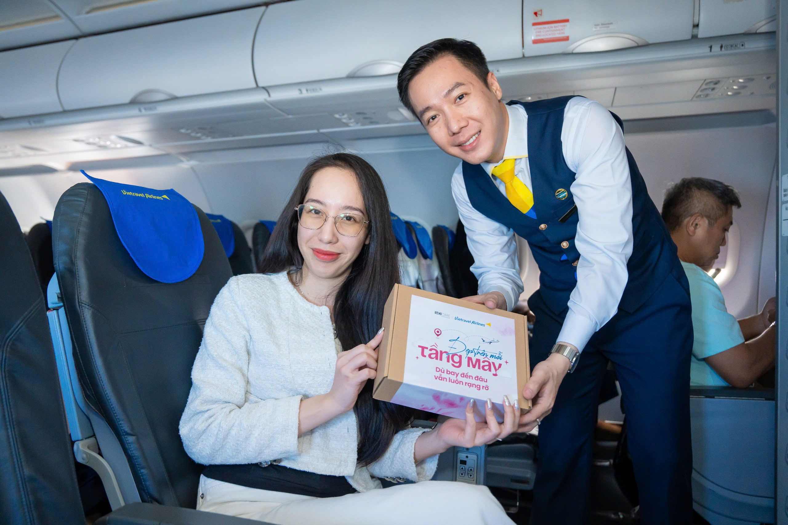 Vietravel Airlines đang từng bước n&acirc;ng cấp trải nghiệm phục vụ tr&ecirc;n t&agrave;u bay, hướng tới mang đến h&agrave;nh tr&igrave;nh thuận tiện v&agrave; th&acirc;n thiện hơn cho h&agrave;nh kh&aacute;ch.