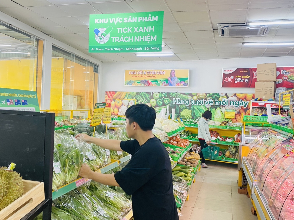 Lan tỏa sức sống hàng Việt trên thị trường nội địa