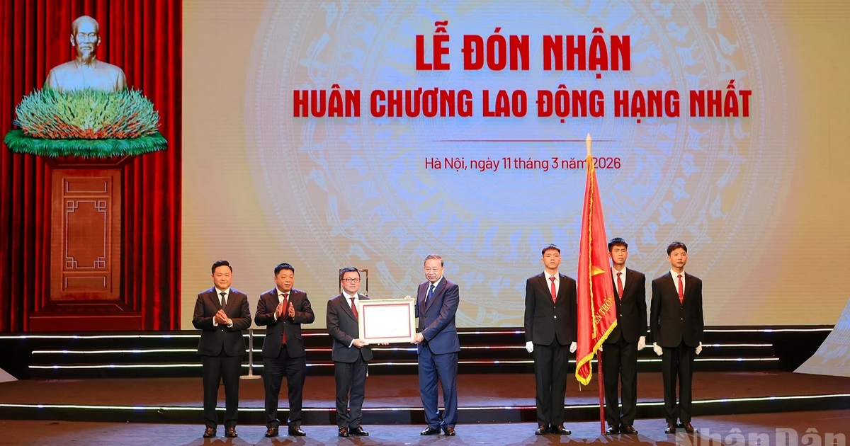 Báo Nhân Dân kỷ niệm 75 năm Ngày ra số đầu và đón nhận Huân chương Lao động hạng Nhất