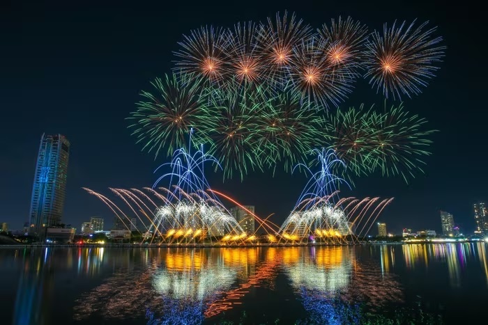 Đà Nẵng công bố lịch thi và giá vé Lễ hội pháo hoa quốc tế DIFF 2026