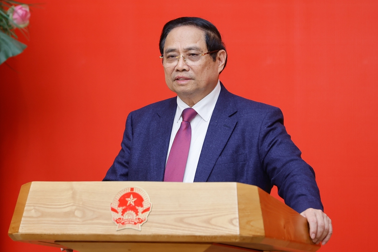 Thủ tướng Phạm Minh Ch&iacute;nh ph&aacute;t biểu giao nhiệm vụ cho Chủ tịch Viện H&agrave;n l&acirc;m Khoa học v&agrave; C&ocirc;ng nghệ Việt Nam - Ảnh: VGP/Nhật Bắc